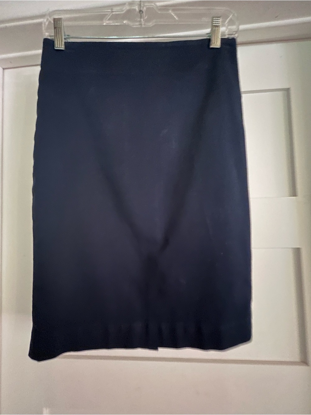 LOFT size 2, Navy Blue Lined Straight Skirt